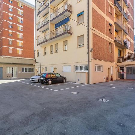 San Donato Fiere Essential Apartment W/Parking 볼로냐 외부 사진